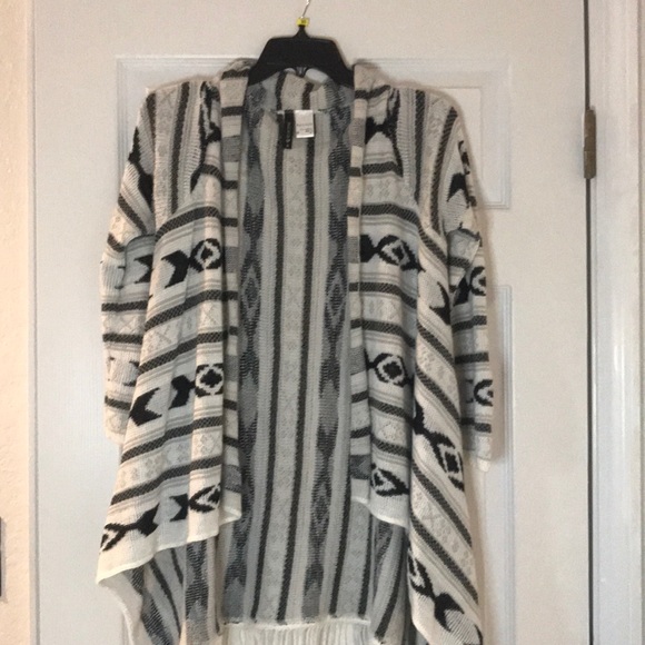 Patterned open sweater - Picture 1 of 2